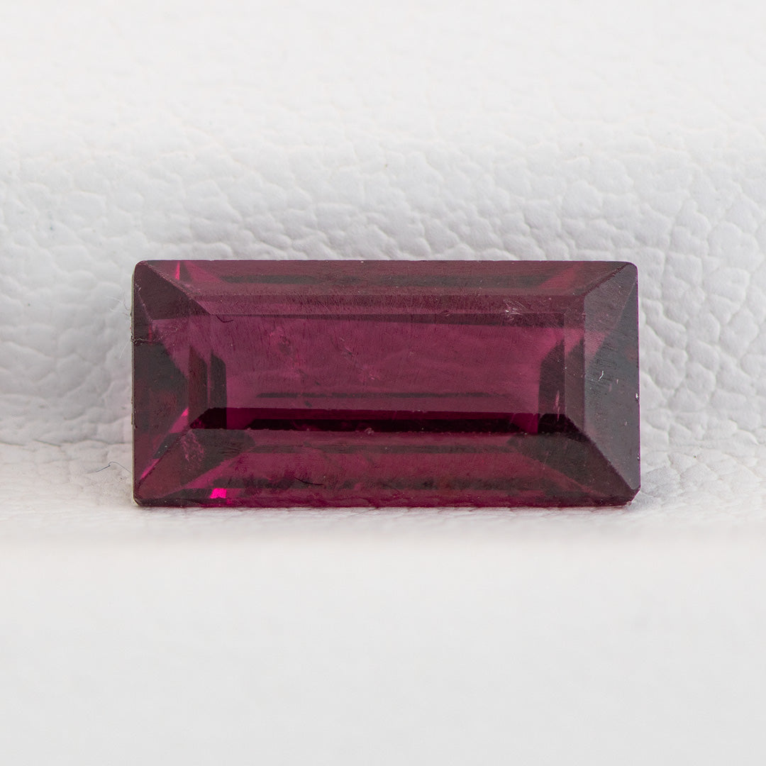 Granate Rodolita Rojo Oscuro