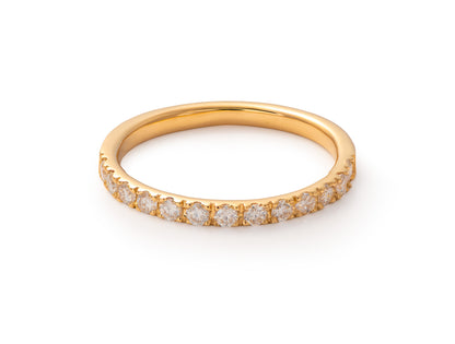 Anillo medio riviere en Oro 18K con Moisanitas