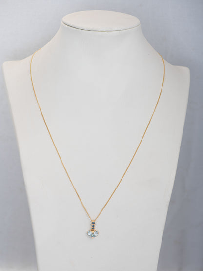 Dije de Oro 18K con Aguamarinas y Zafiros