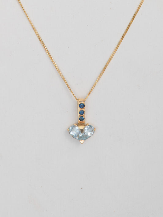 Dije de Oro 18K con Aguamarinas y Zafiros