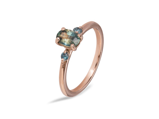Anillo de Oro Rosa 18K con Zafiro Natural y Diamantes azules