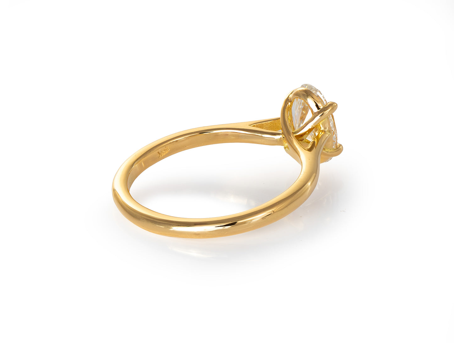 Anillo de Oro 18K con Diamante de laboratorio