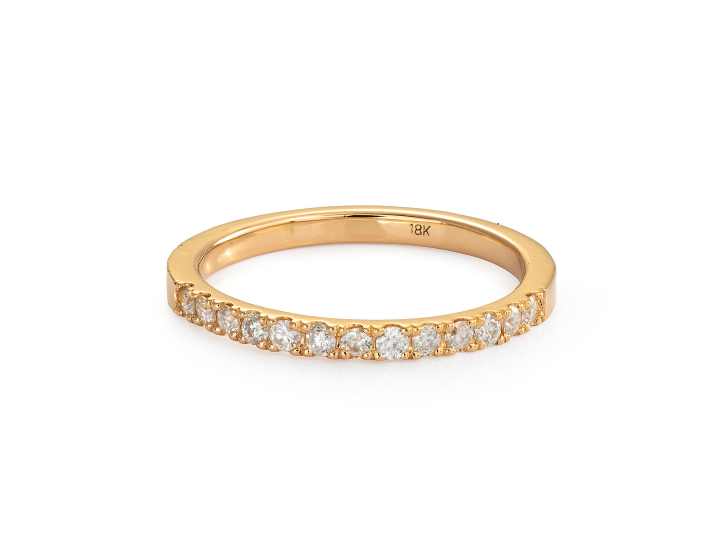 Anillo de Oro 18k con Diamantes de laboratorio