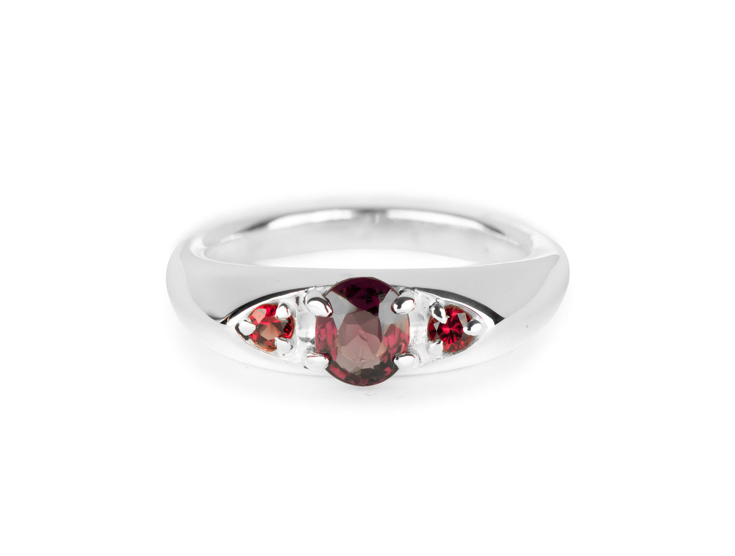 Anillo de Oro Blanco 18K con Zafiro Natural